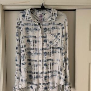 Alya Women’s Blue white mix pattern Flanner Size >Medium